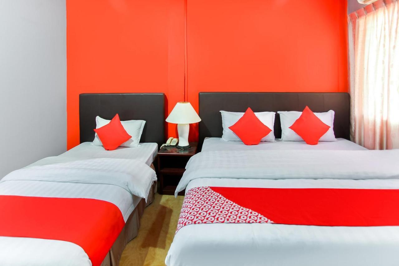 Oyo 89478 Lkh Motel Кота Кинабалу Екстериор снимка