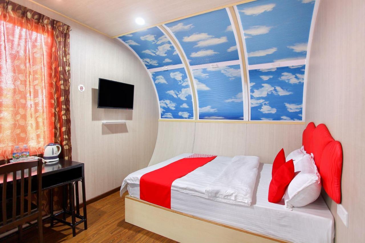 Oyo 89478 Lkh Motel Кота Кинабалу Екстериор снимка
