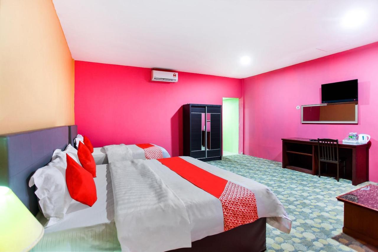 Oyo 89478 Lkh Motel Кота Кинабалу Екстериор снимка